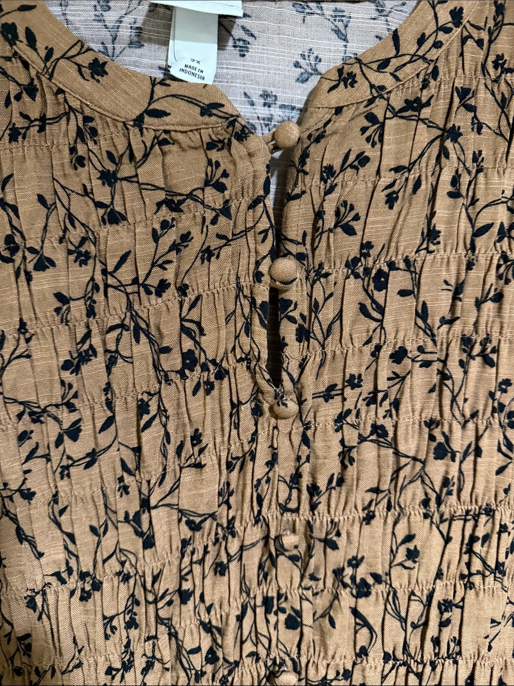 Ava & Viv Tan Floral Smocked Long-Sleeve Dress - Picture 3 of 7